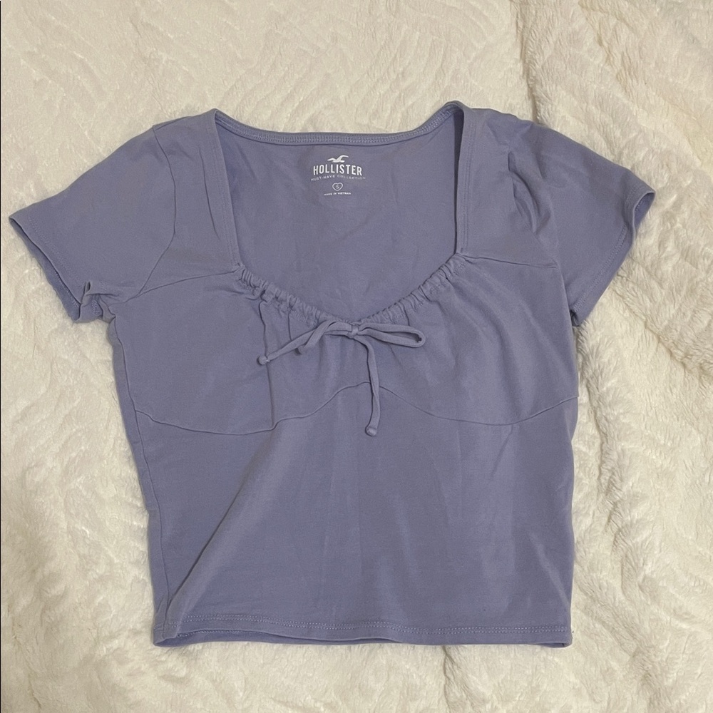 Hollister Women's Lavender crop top
